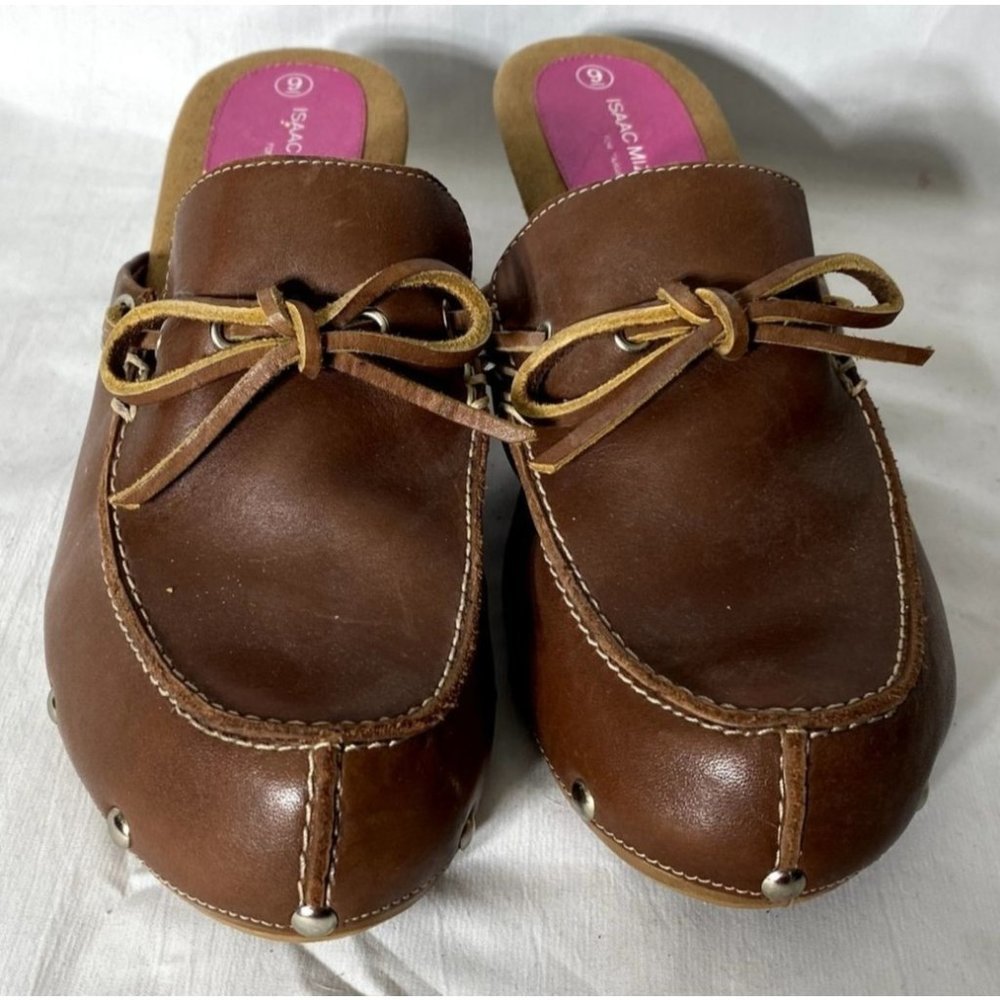 Isaac Mizrahi Studded Brown Leather Mule Size 9